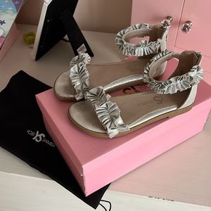 Yosi Samra Miss Ava Ruffle Sandals Size 1